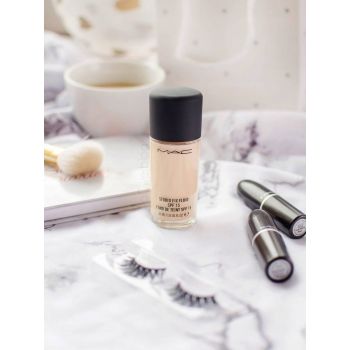 Podkład MAC 30 ml matujące, wygładzające,N