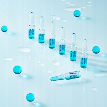 Nawilżające serum Nivea 1 mlN